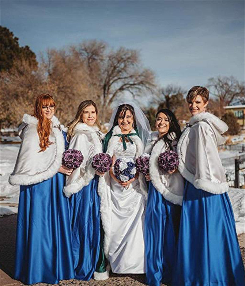 Hochzeitsumhang mit Kapuze für die Braut, Winter, wendbar, mit Pelzbesatz, kostenloser Handmuff, hüftlang, 18 Farben von BEAUTELICATE 